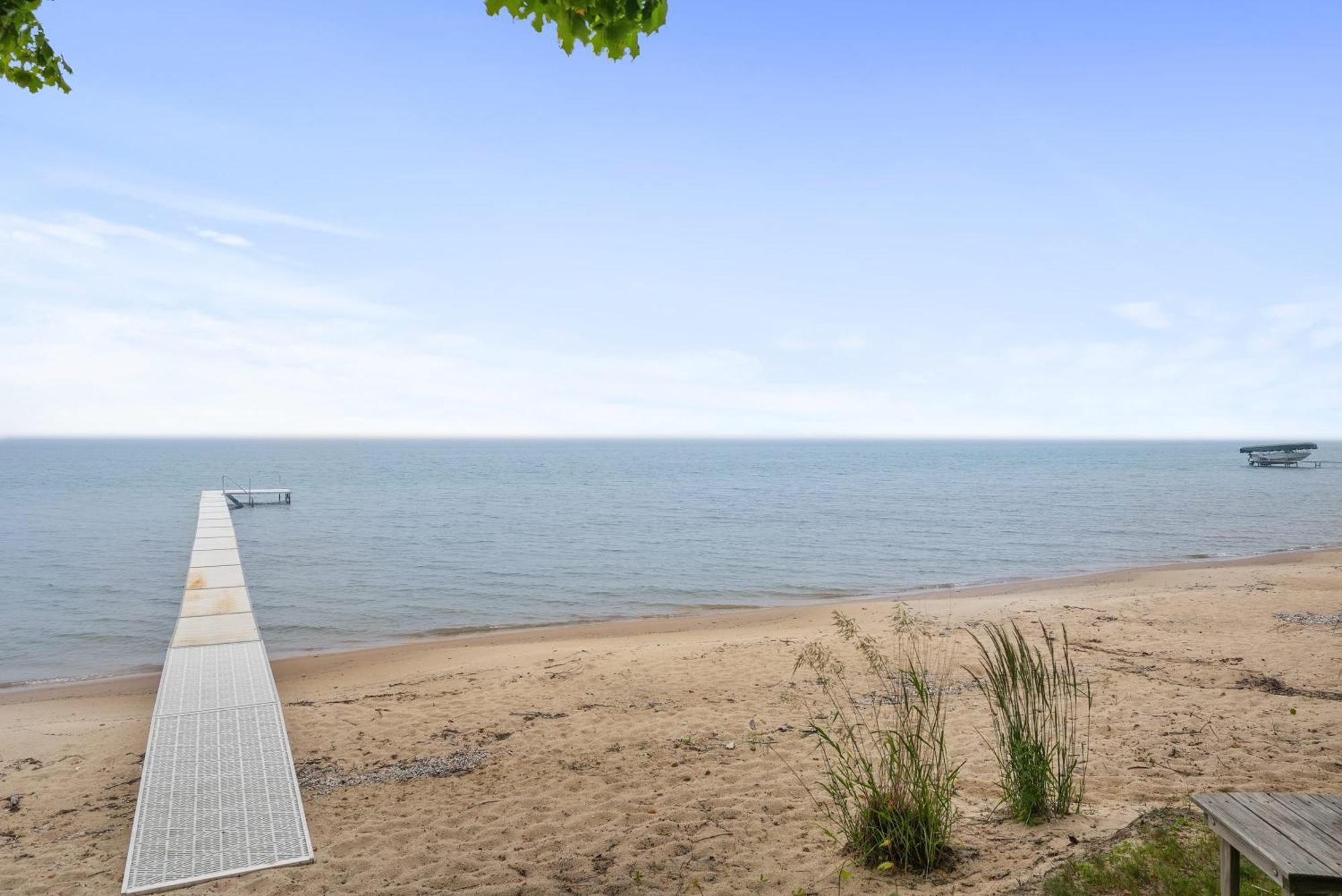 Northport Bay Beach Getaway Экстерьер фото